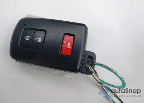 2018 Toyota Rav4 Xle из США, поврежденный, VIN 2T3RFREV2JW824495